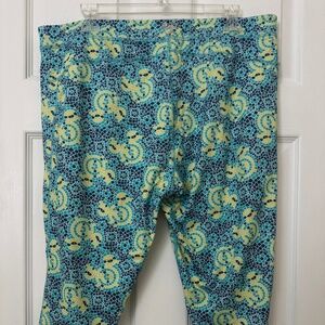 Disney Parks - stained glass pattern Mickey Mouse leggings Size XL